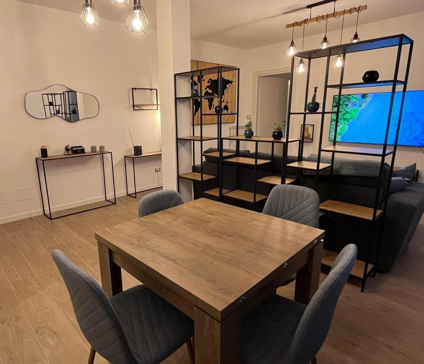 Boutique House La Fenice Piacenza Kültér fotó