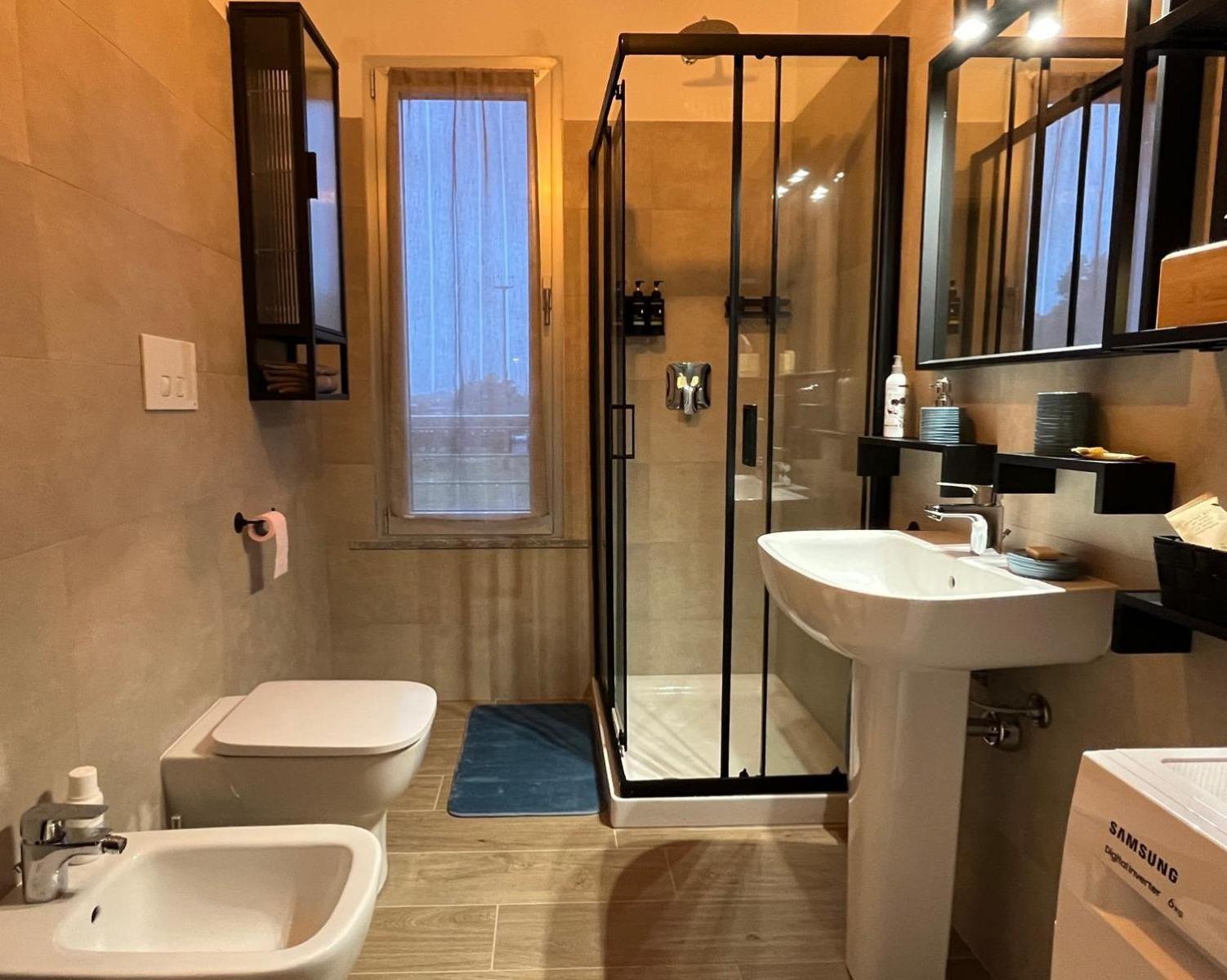 Boutique House La Fenice Piacenza Kültér fotó